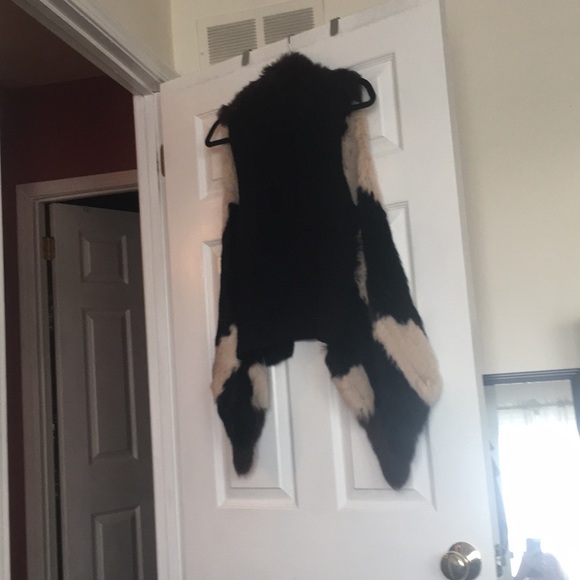 Vest - Picture 2 of 2